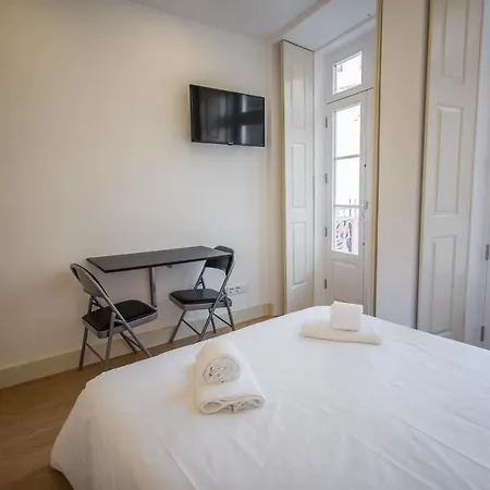 Cool - Praca Da Batalha Oporto