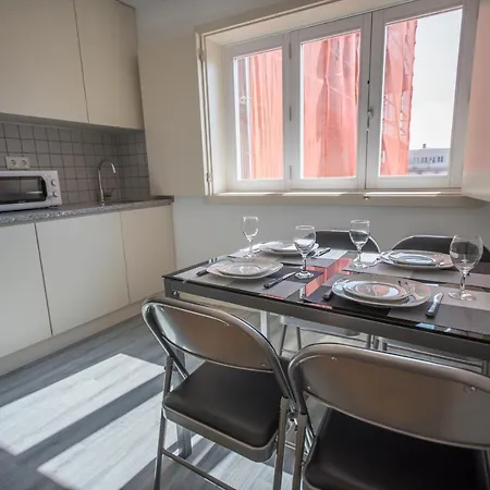 Cool - Praca Da Batalha Apartmán *