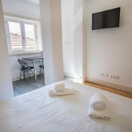 Cool - Praca Da Batalha Apartment