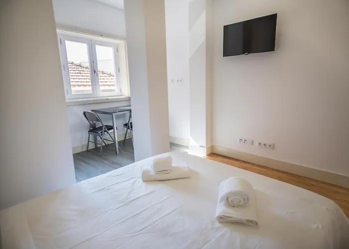 Cool - Praca Da Batalha Apartment