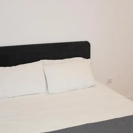 Cool - Praca Da Batalha Apartment *